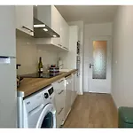 Renove A Juan Les Pins Avec Parking - Fr-1-252-198 * 앙티브