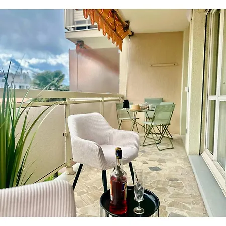Renove A Juan Les Pins Avec Parking - Fr-1-252-198 * Antibes